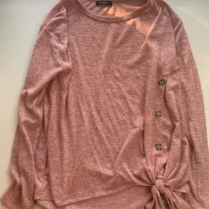 Chic Long Sleeve Pink Tee with Side Knot